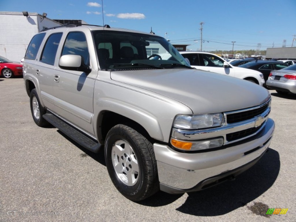 2004 Tahoe LT 4x4 - Silver Birch Metallic / Gray/Dark Charcoal photo #5