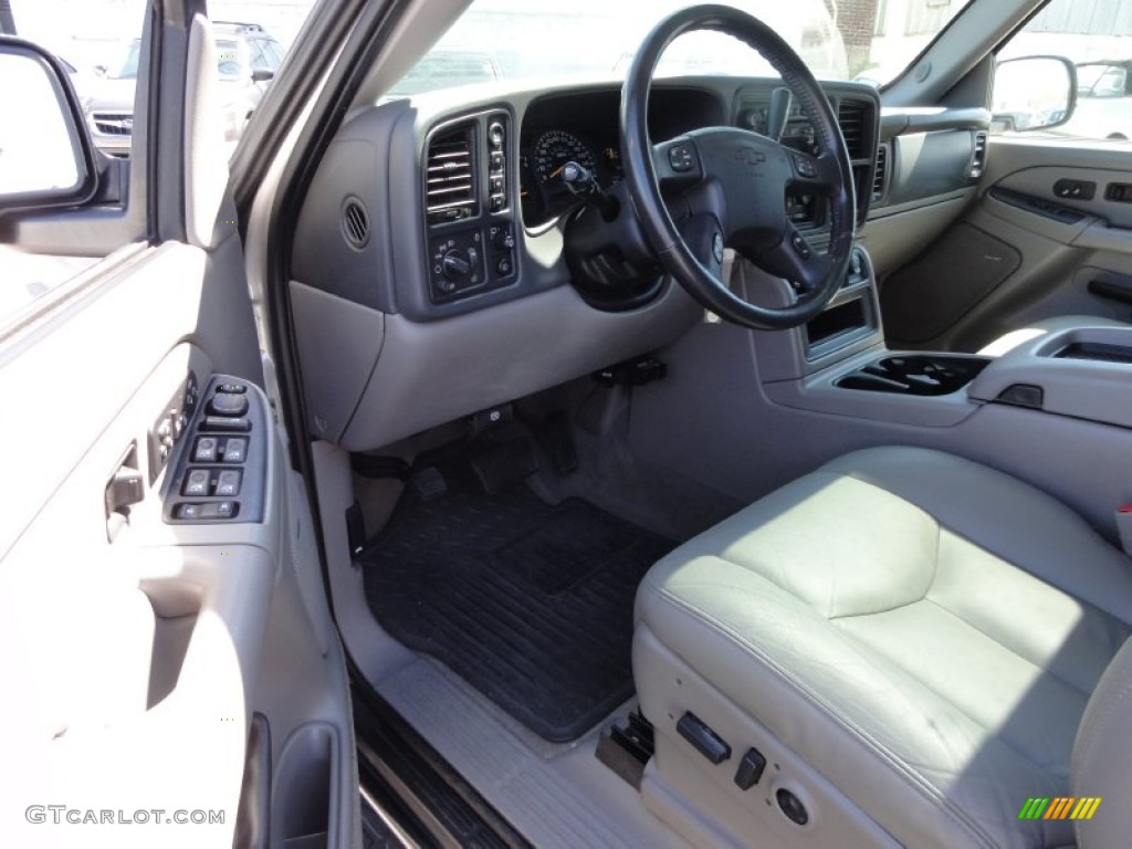 2004 Tahoe LT 4x4 - Silver Birch Metallic / Gray/Dark Charcoal photo #14