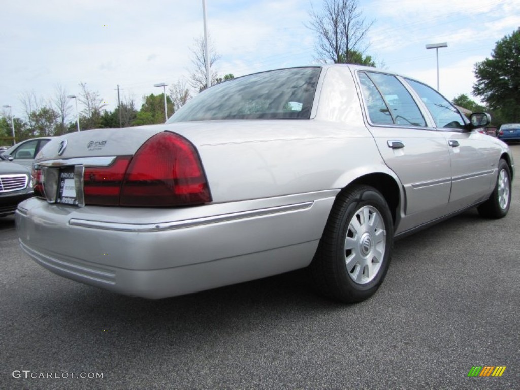 2004 Grand Marquis LS - Silver Birch Metallic / Dark Charcoal photo #3