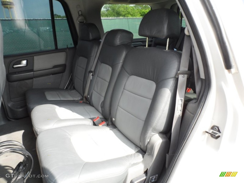 2003 Expedition XLT - Silver Birch Metallic / Flint Grey photo #25