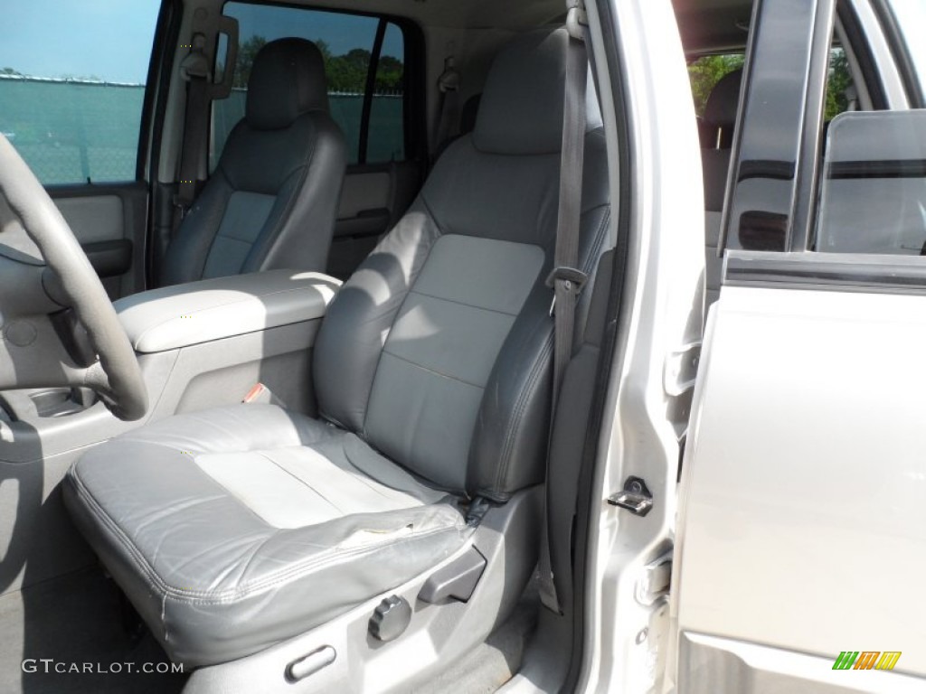 2003 Expedition XLT - Silver Birch Metallic / Flint Grey photo #27