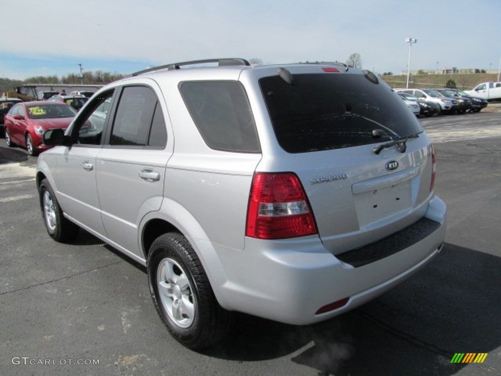 2009 Sorento LX 4x4 - Bright Silver / Gray photo #7