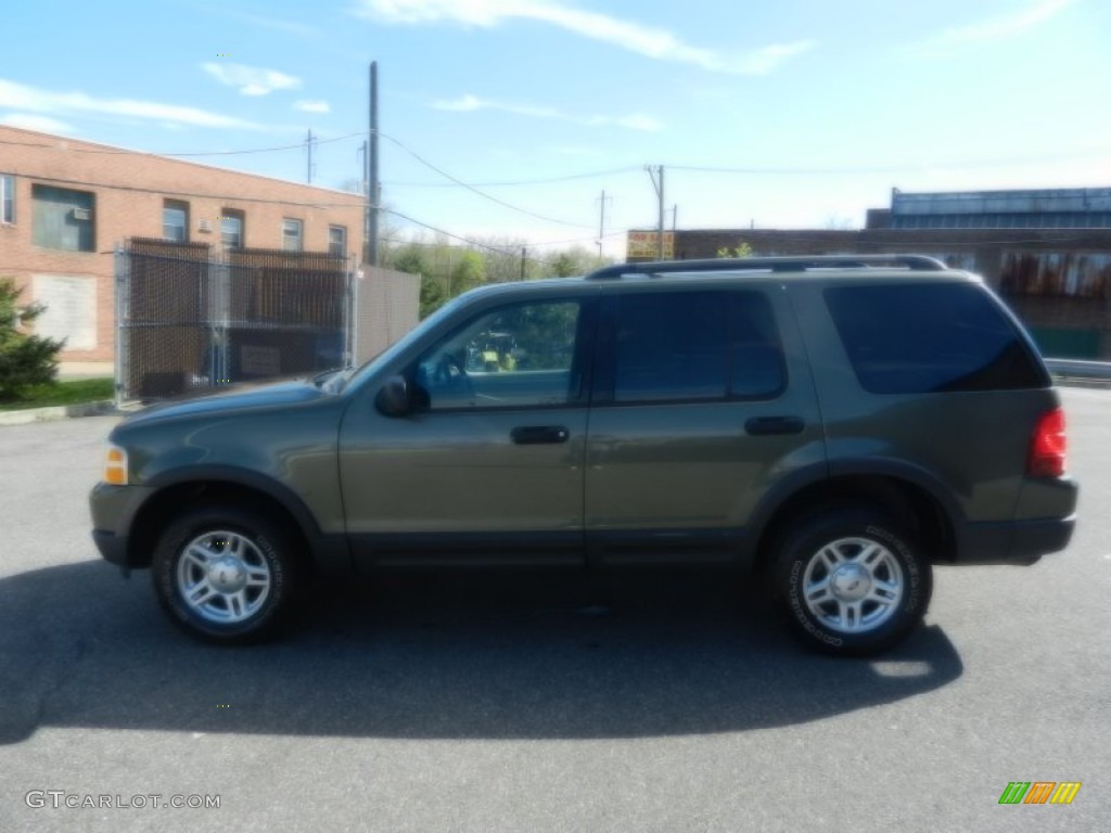 2003 Explorer XLT 4x4 - Estate Green Metallic / Medium Parchment Beige photo #2