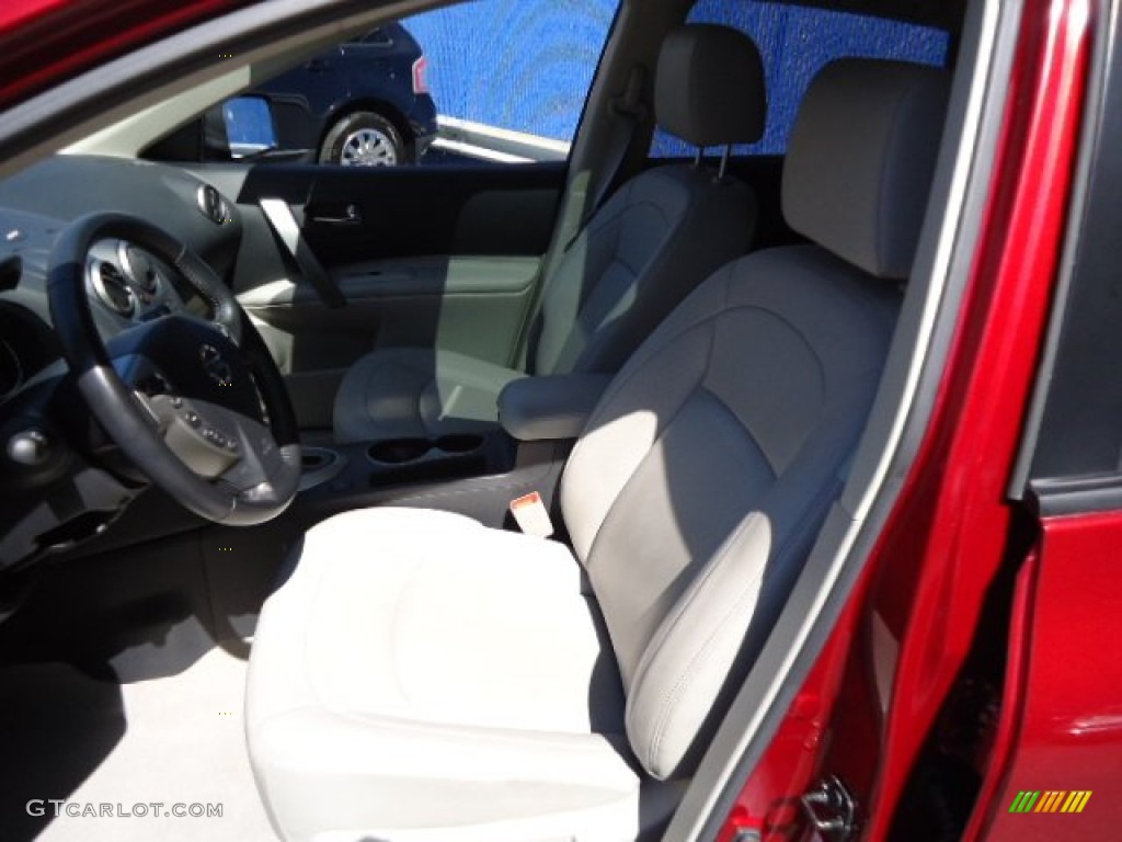 2011 Rogue SL AWD - Cayenne Red / Gray photo #10