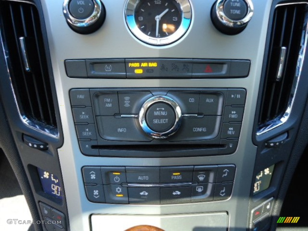 2009 CTS 4 AWD Sedan - Radiant Silver / Ebony photo #17