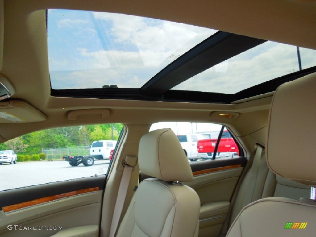 2012 Chrysler 300 C Sunroof Photo #63439349