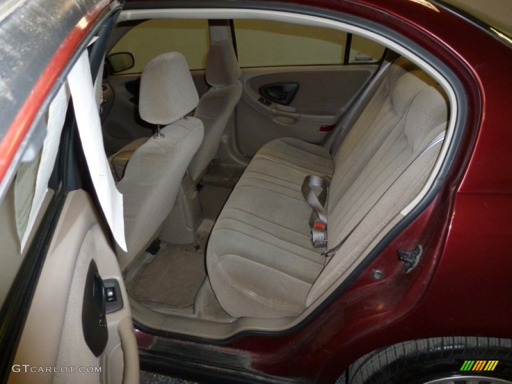 2001 Malibu Sedan - Monterey Maroon Metallic / Neutral photo #5
