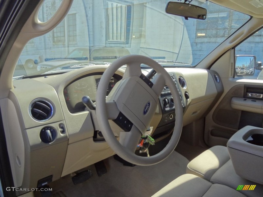 2004 F150 XLT SuperCrew 4x4 - Oxford White / Tan photo #10