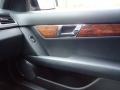 Black - C 300 4Matic Photo No. 25