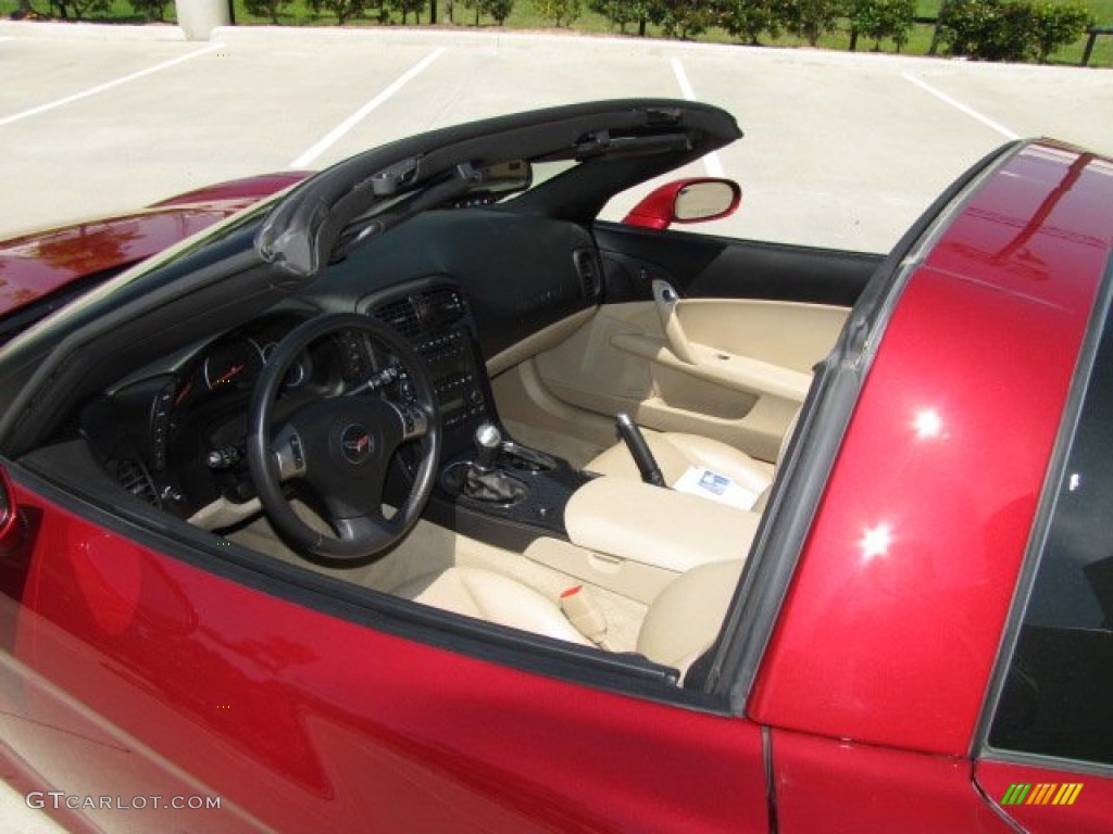 2011 Corvette Coupe - Crystal Red Tintcoat Metallic / Cashmere photo #16
