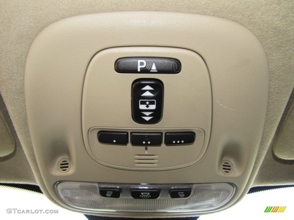 2009 Jaguar XK XKR Portfolio Edition Convertible Controls Photo #63444710