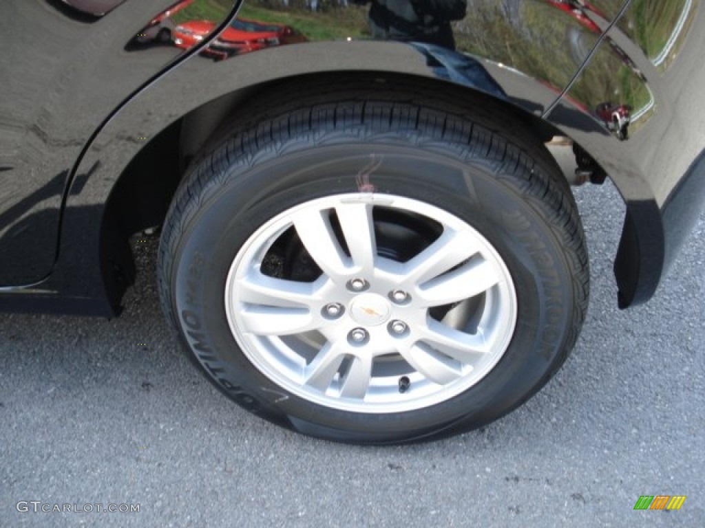 2012 Chevrolet Sonic LS Hatch Wheel Photo #63445586