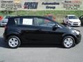 Black - Sonic LT Hatch Photo No. 1
