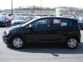 Black - Sonic LT Hatch Photo No. 5