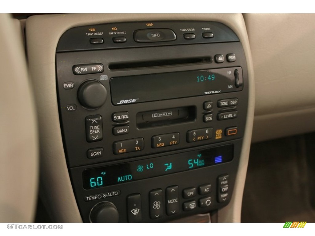 2001 Cadillac Eldorado ETC Audio System Photos