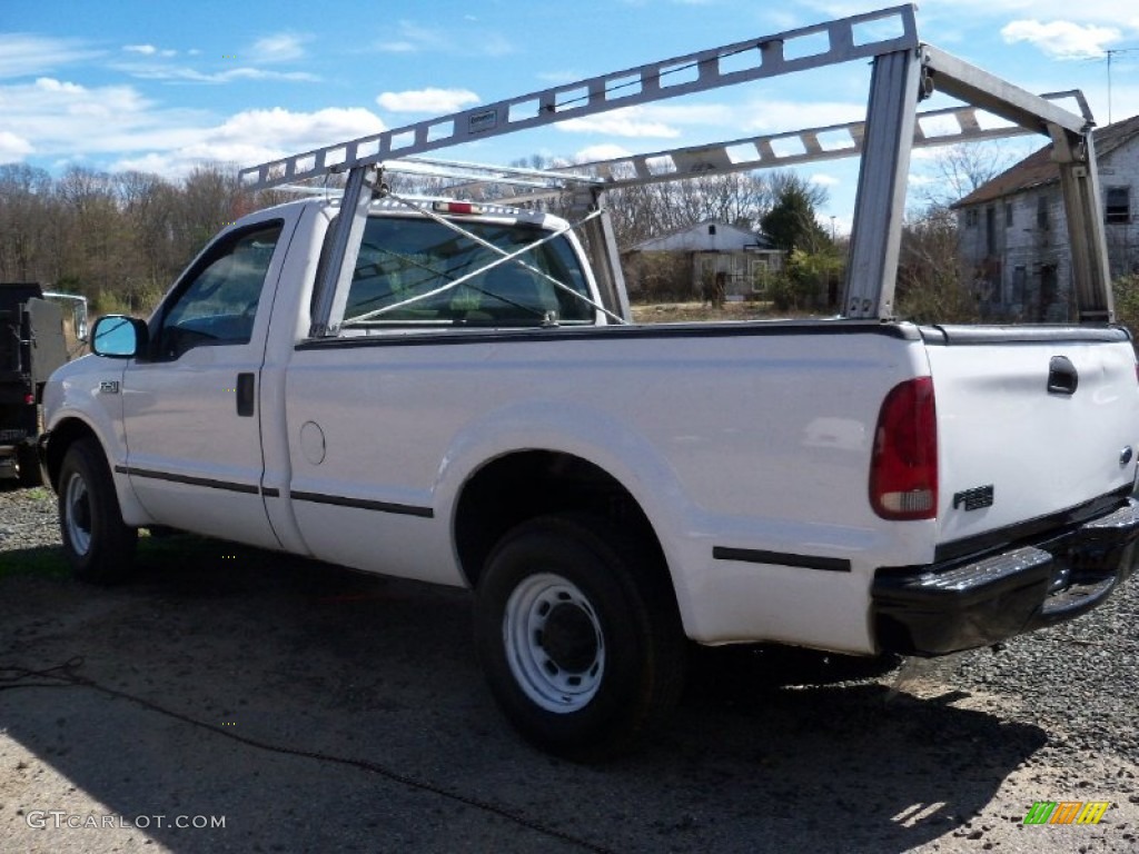 2004 F250 Super Duty XL Regular Cab - Oxford White / Medium Flint photo #8