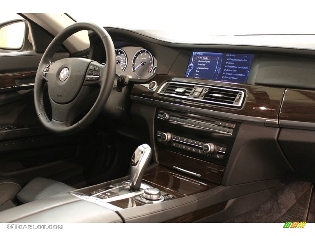 2009 7 Series 750Li Sedan - Milano Beige Metallic / Black Nappa Leather photo #33