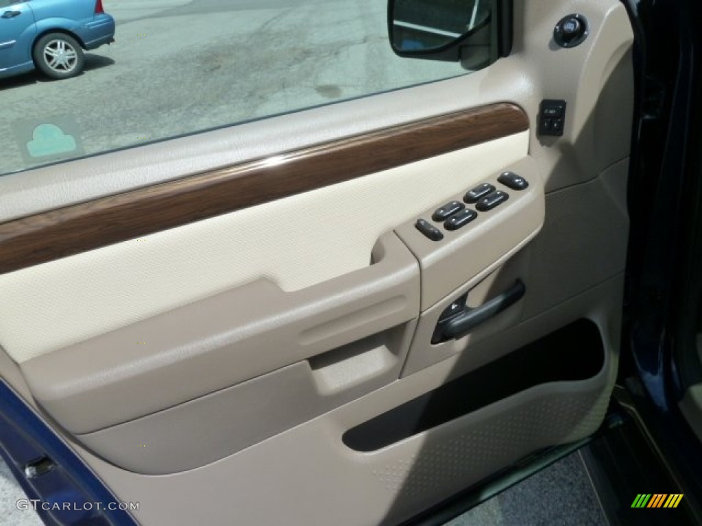 2004 Explorer Eddie Bauer 4x4 - Dark Blue Pearl Metallic / Medium Parchment photo #20