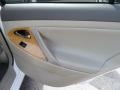 Super White - Camry XLE V6 Photo No. 15