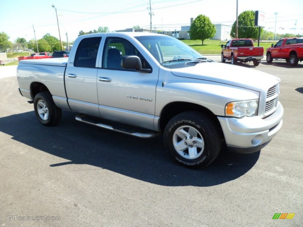 2002 Ram 1500 Sport Quad Cab 4x4 - Bright Silver Metallic / Navy Blue photo #7