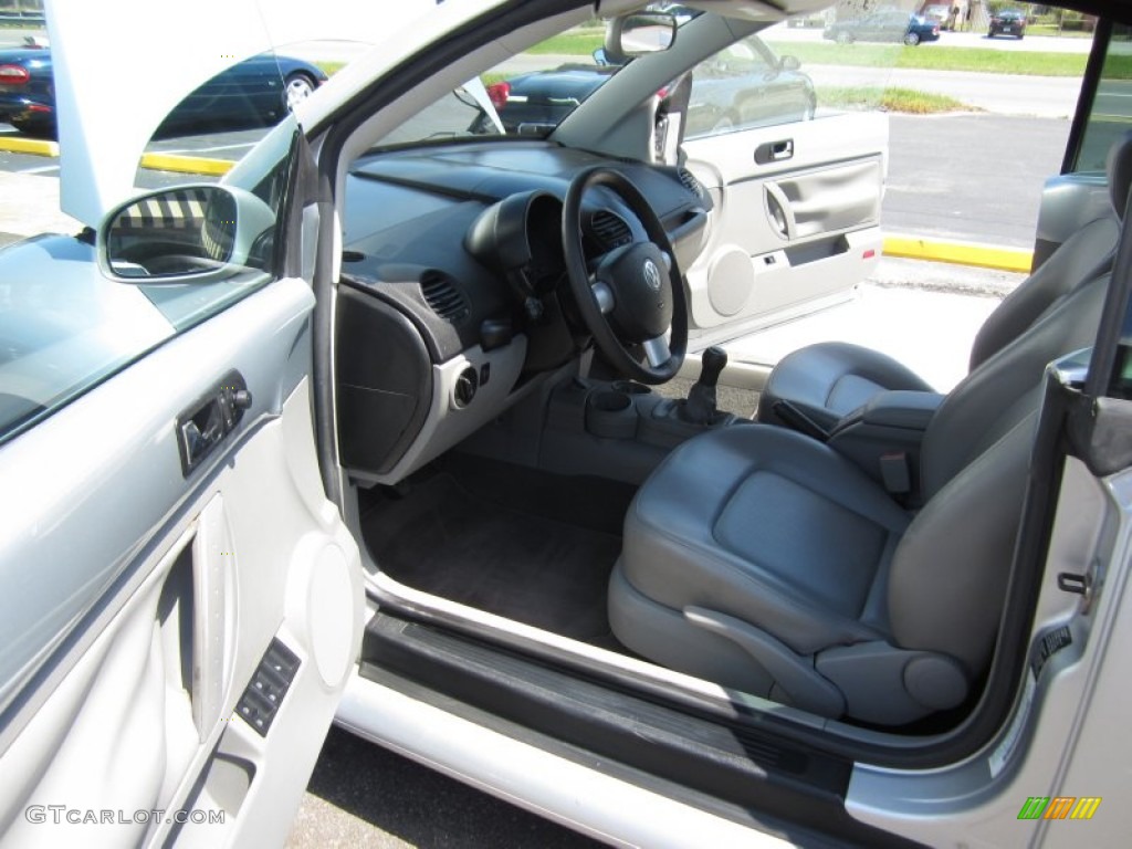 Grey Interior 2003 Volkswagen New Beetle GLS 1.8T Convertible Photo #63457135