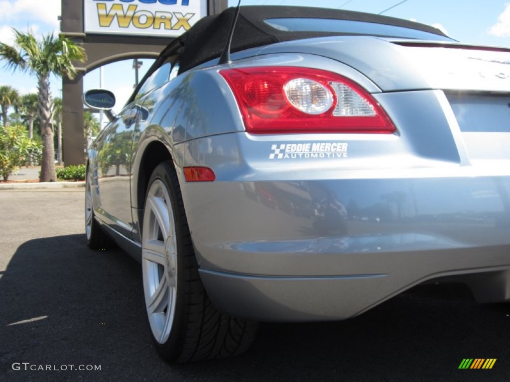 2005 Crossfire Limited Roadster - Machine Grey / Dark Slate Grey photo #17