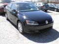 Black - Jetta SE Sedan Photo No. 1