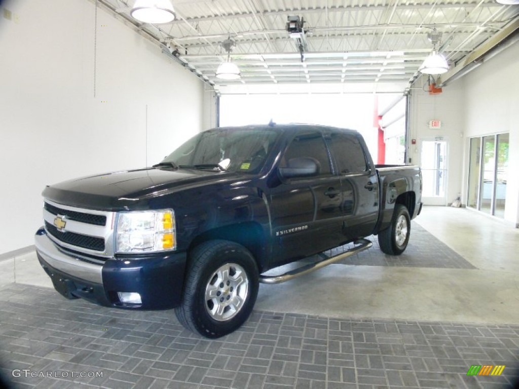 Dark Blue Metallic Chevrolet Silverado 1500