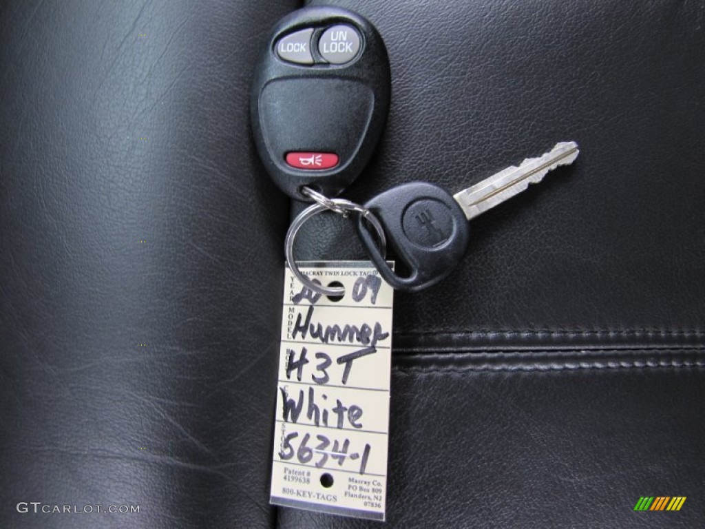 2009 Hummer H3 T Alpha Keys Photos