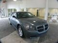 2005 Magnesium Pearl Dodge Magnum SXT  photo #6