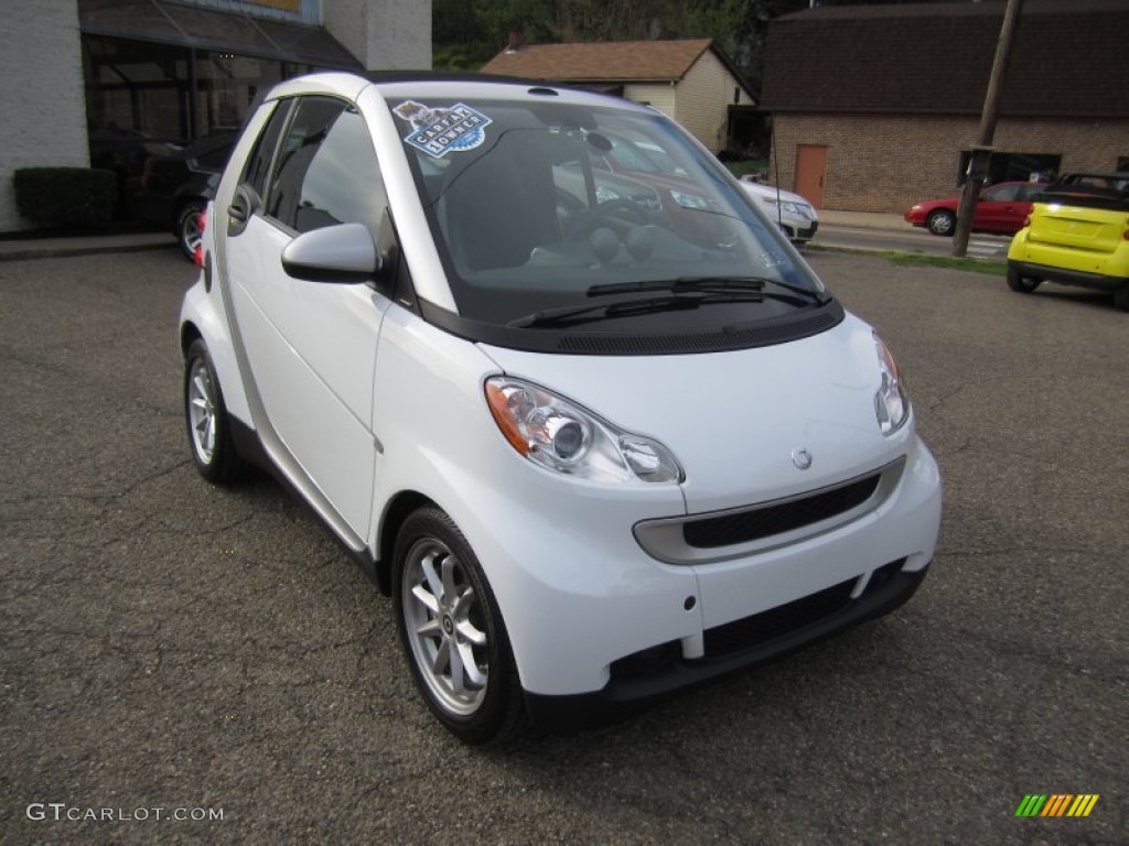 Crystal White 2009 Smart fortwo passion cabriolet Exterior Photo #63463807