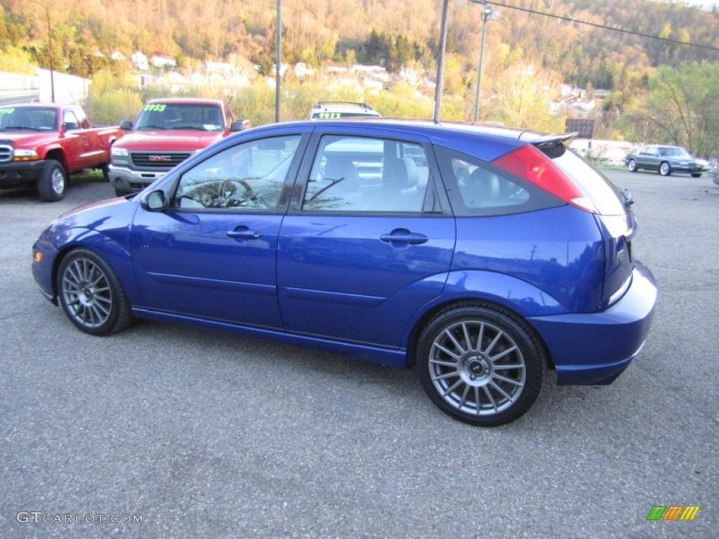 Sonic Blue Metallic 2004 Ford Focus SVT Hatchback Exterior Photo #63464296