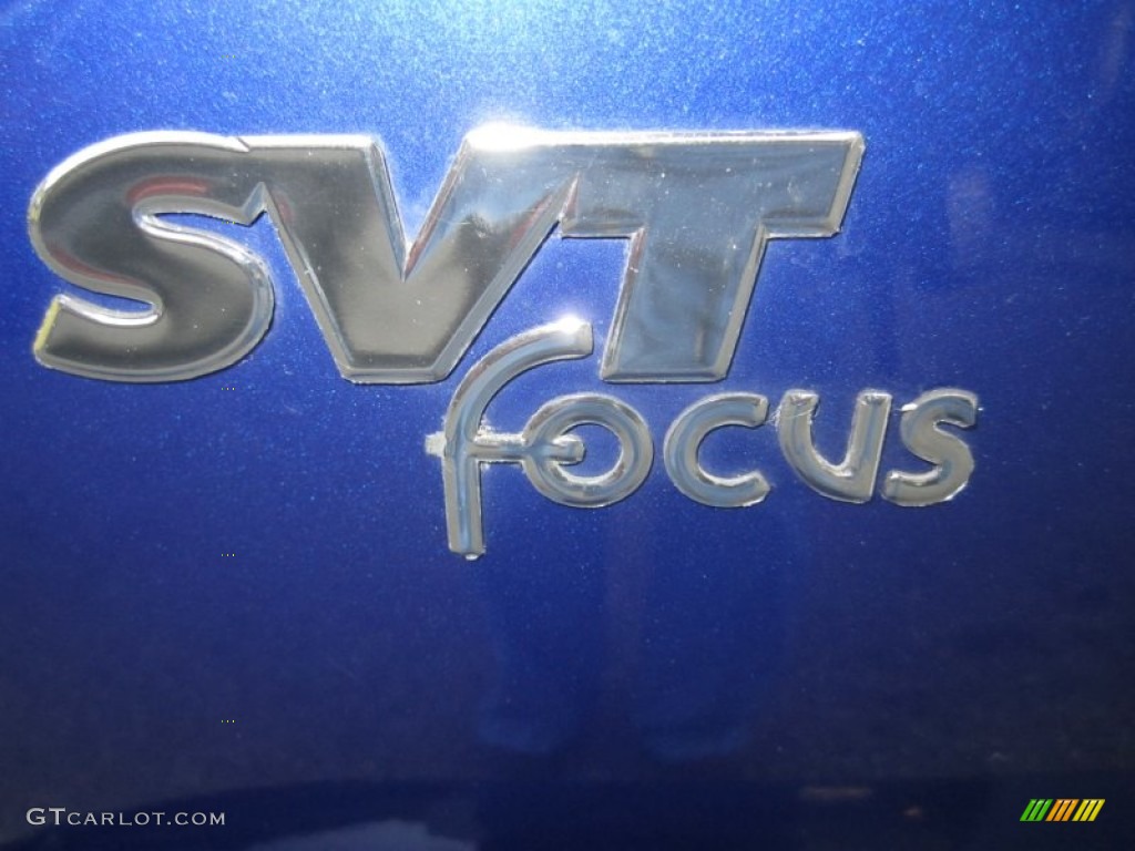 2004 Ford Focus SVT Hatchback Marks and Logos Photo #63464521