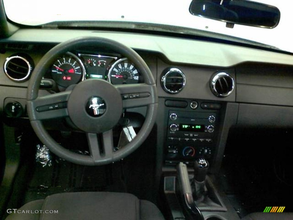 2009 Mustang V6 Convertible - Vista Blue Metallic / Dark Charcoal photo #5
