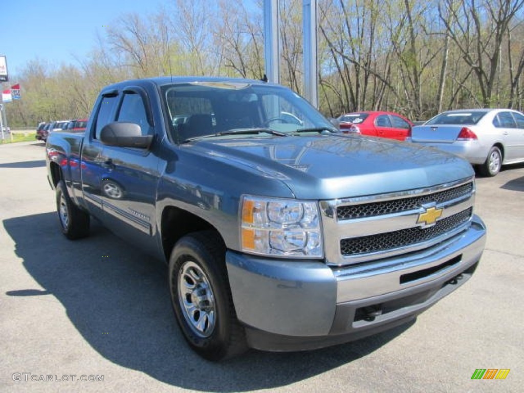 2011 Silverado 1500 LS Extended Cab 4x4 - Blue Granite Metallic / Dark Titanium photo #5