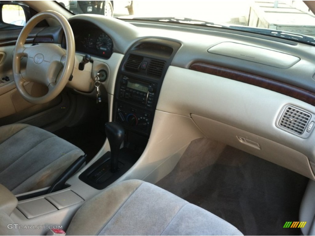 2000 Solara SE Coupe - Fairway Green Pearl / Ivory photo #11