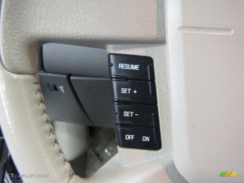 2008 Edge SEL AWD - Vapor Silver Metallic / Medium Light Stone photo #10