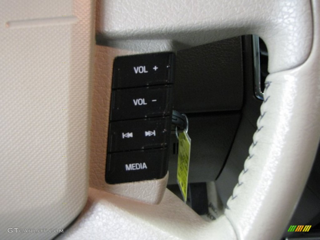 2008 Edge SEL AWD - Vapor Silver Metallic / Medium Light Stone photo #11