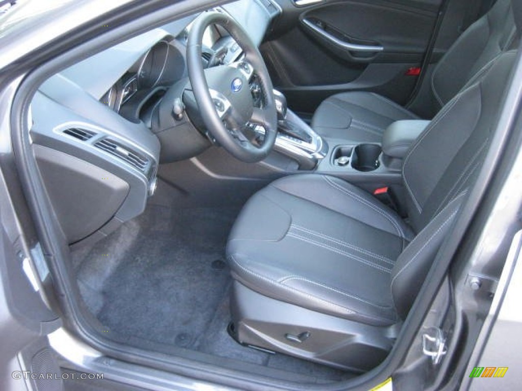 2012 Focus Titanium Sedan - Sterling Grey Metallic / Charcoal Black Leather photo #10