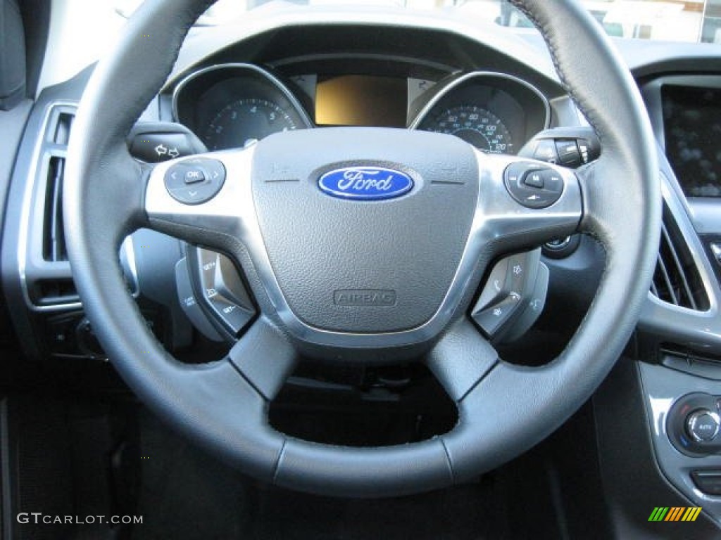 2012 Focus Titanium Sedan - Sterling Grey Metallic / Charcoal Black Leather photo #20