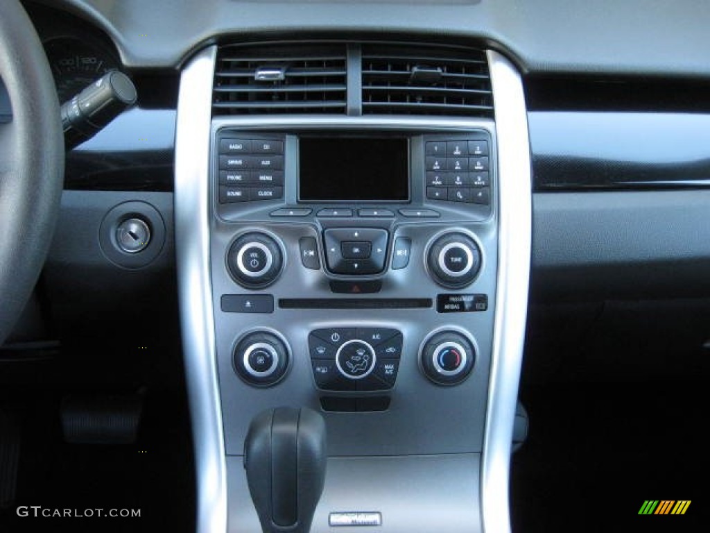 2013 Ford Edge SE AWD Controls Photo #63469699