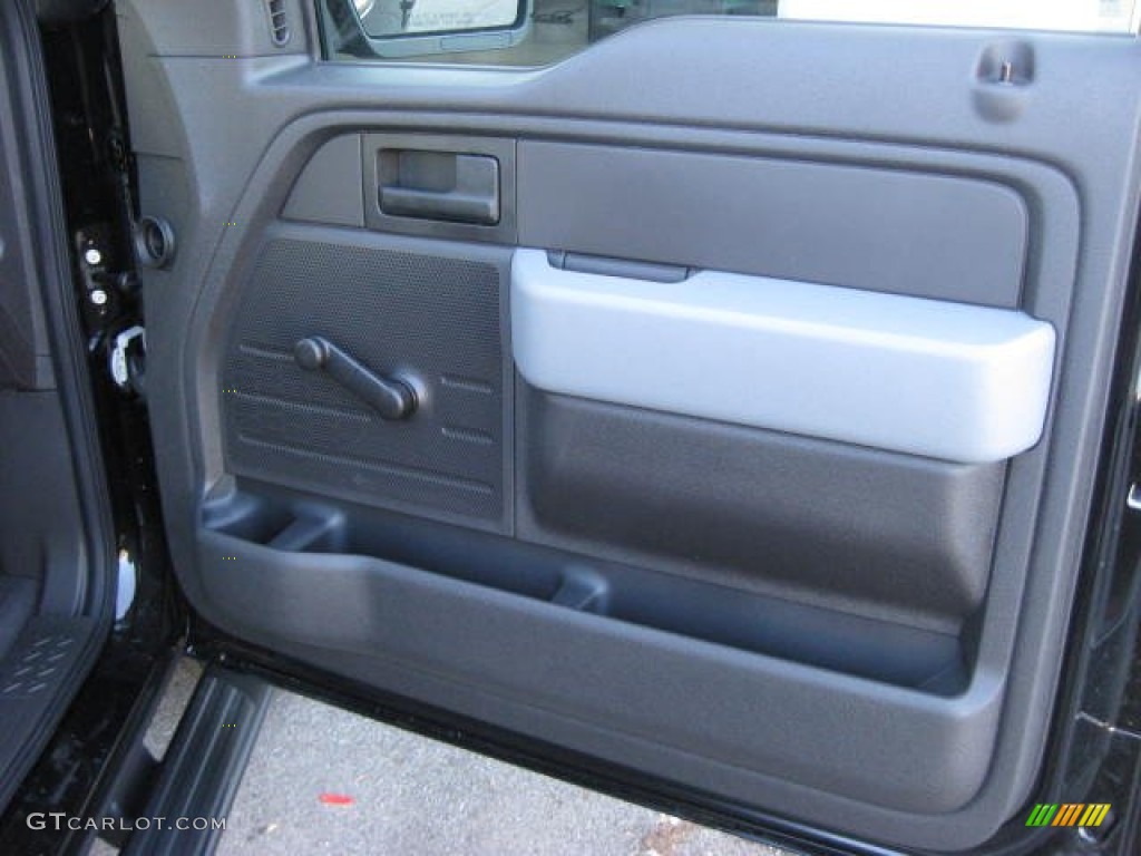 2012 Ford F150 XL Regular Cab 4x4 Steel Gray Door Panel Photo #63470821