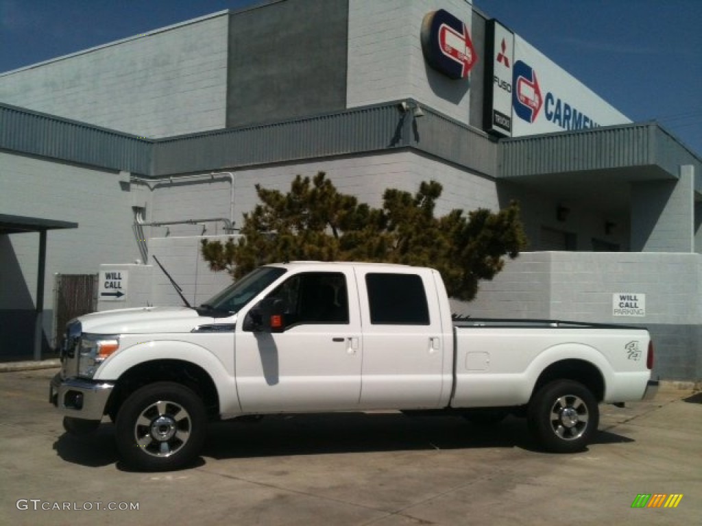 Oxford White Ford F250 Super Duty