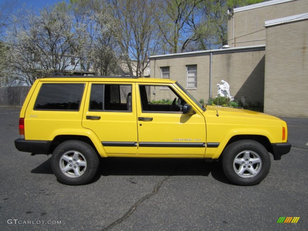 2001 Cherokee Sport 4x4 - Solar Yellow / Agate photo #9