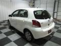 Polar White - Yaris 5 Door Liftback Photo No. 5