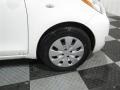 Polar White - Yaris 5 Door Liftback Photo No. 8