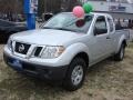 2009 Radiant Silver Nissan Frontier XE King Cab  photo #10
