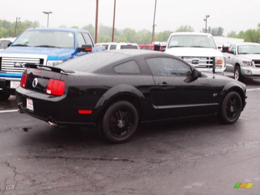 2008 Mustang GT Premium Coupe - Black / Dark Charcoal photo #3
