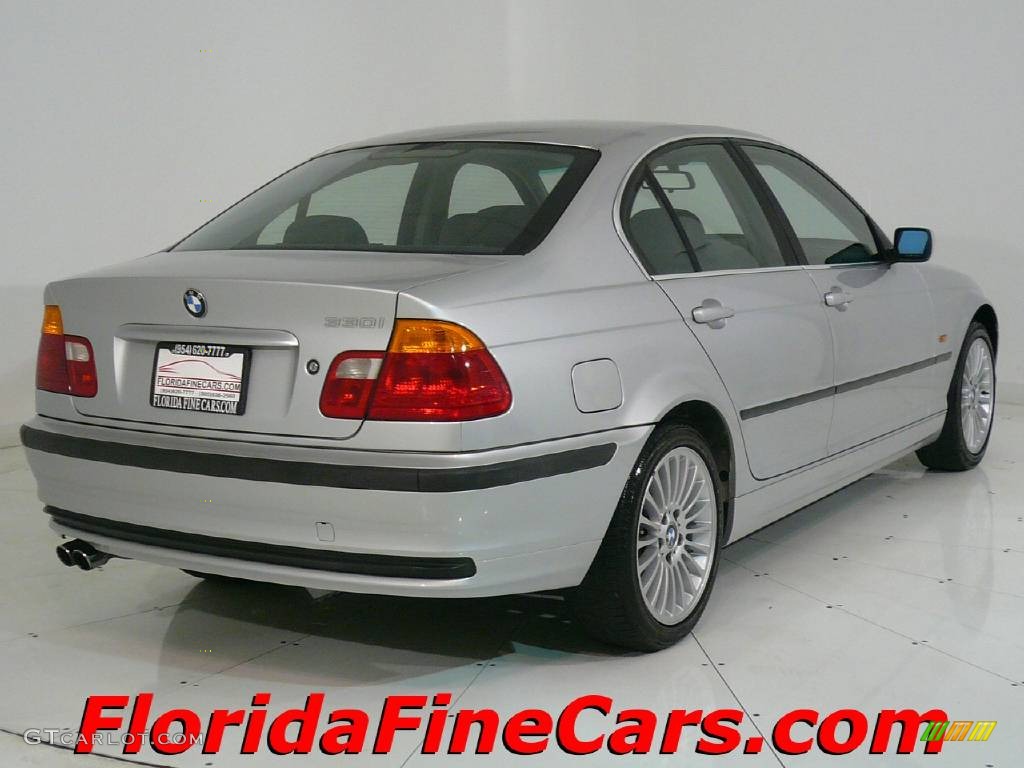 2001 3 Series 330i Sedan - Titanium Silver Metallic / Black photo #2