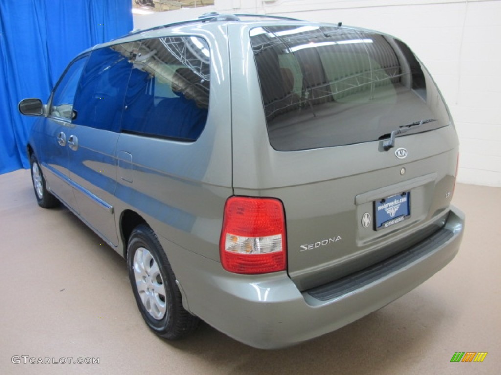 2005 Sedona LX - Sage Green Metallic / Beige photo #6